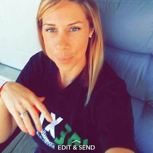 Meet your Posher, Crystal